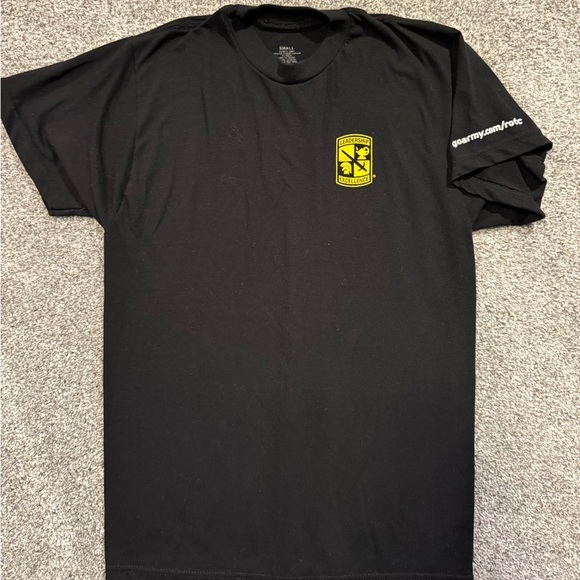 U.S. Army Other - U.S. Army T-Shirt Small Black Leadership Excellence Physical Training PT Workout